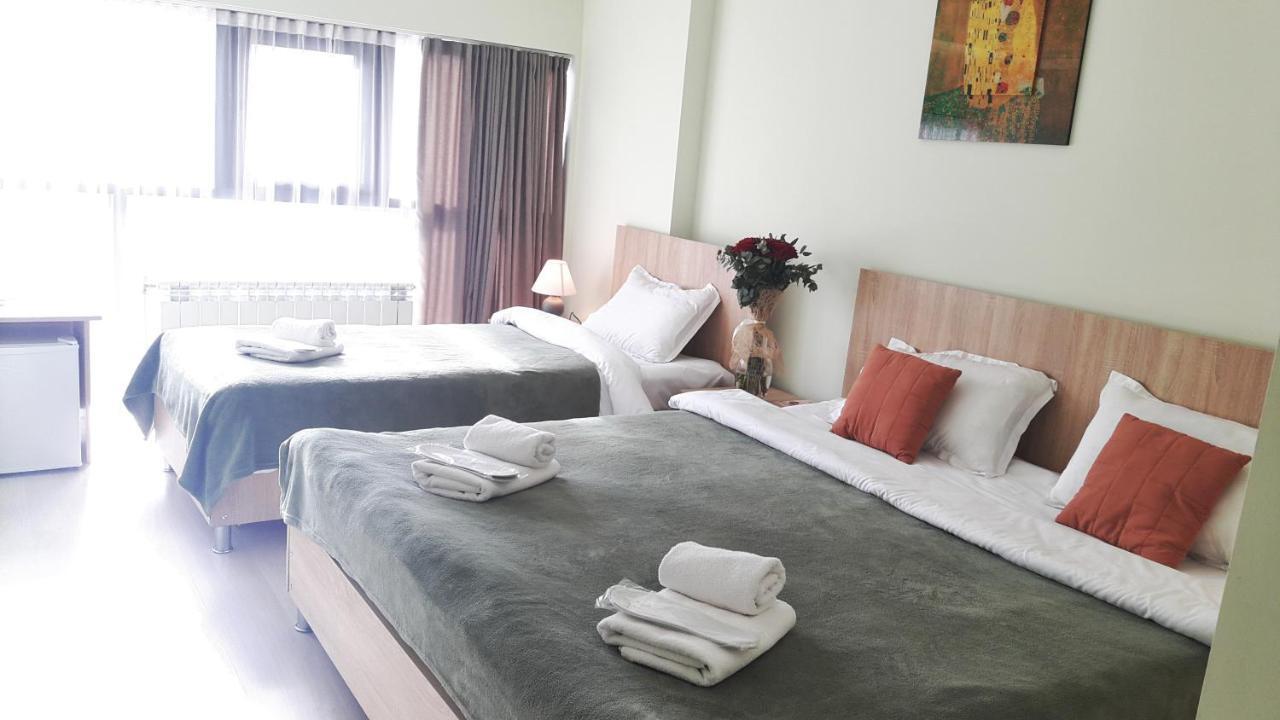 Amadeus Hotel تبليسي المظهر الخارجي الصورة